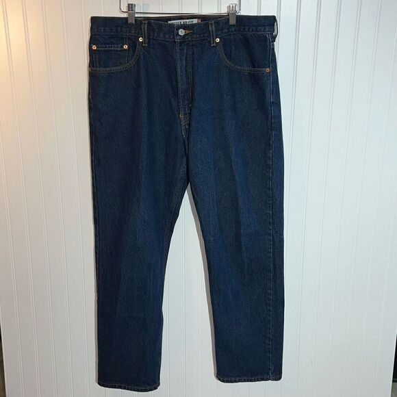 Levi's Men’s 505 Regular-fit Jean - Picture 2 of 8